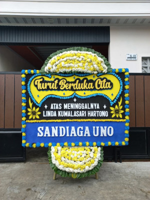 Papan Bunga Duka di Caruban